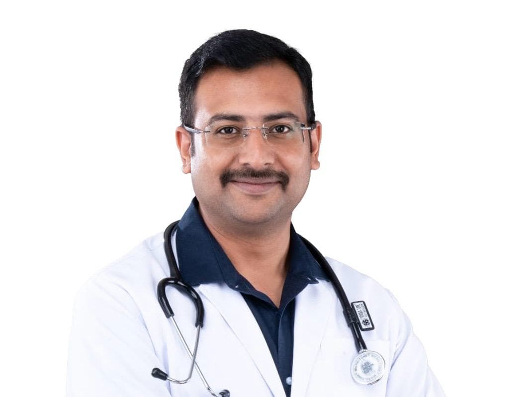 Dr. Hariharasudhan & Dr. Dhivya